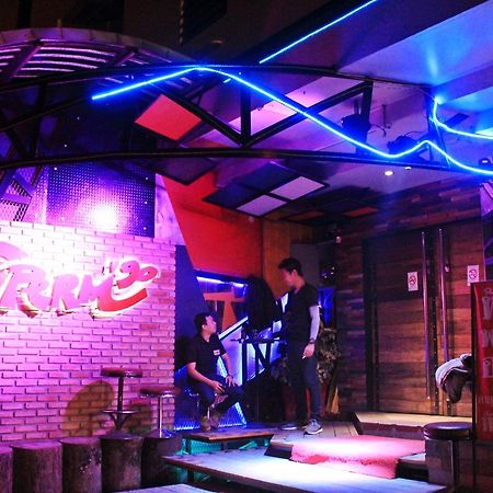 โรงแรมเรือนทิพย์ เชียงราย Ruean Tip Hotel Εξωτερικό φωτογραφία