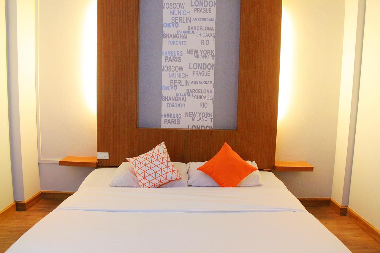โรงแรมเรือนทิพย์ เชียงราย Ruean Tip Hotel Εξωτερικό φωτογραφία
