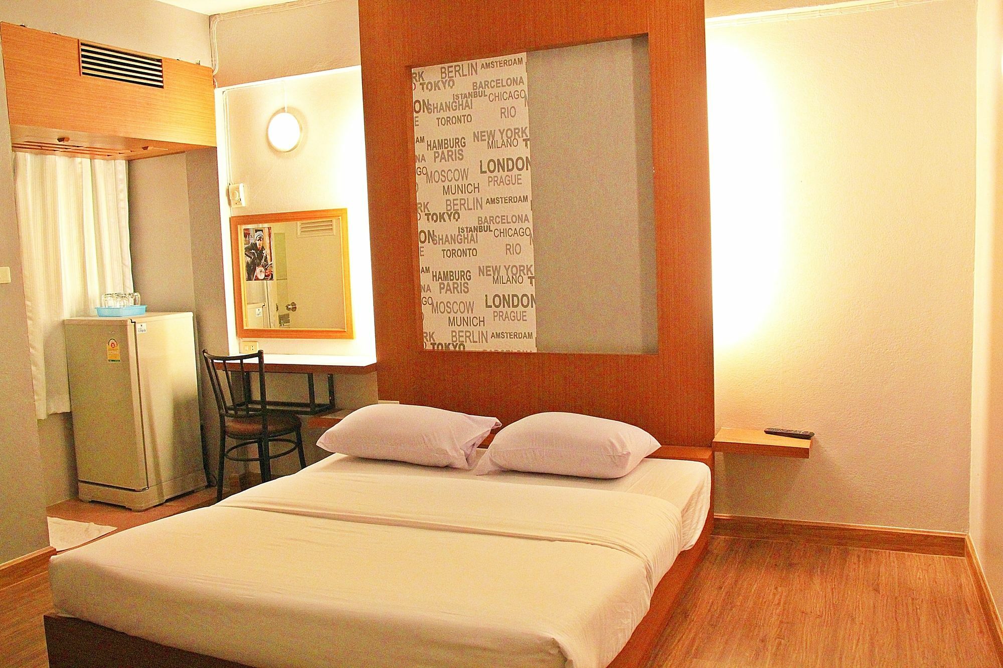 โรงแรมเรือนทิพย์ เชียงราย Ruean Tip Hotel Εξωτερικό φωτογραφία